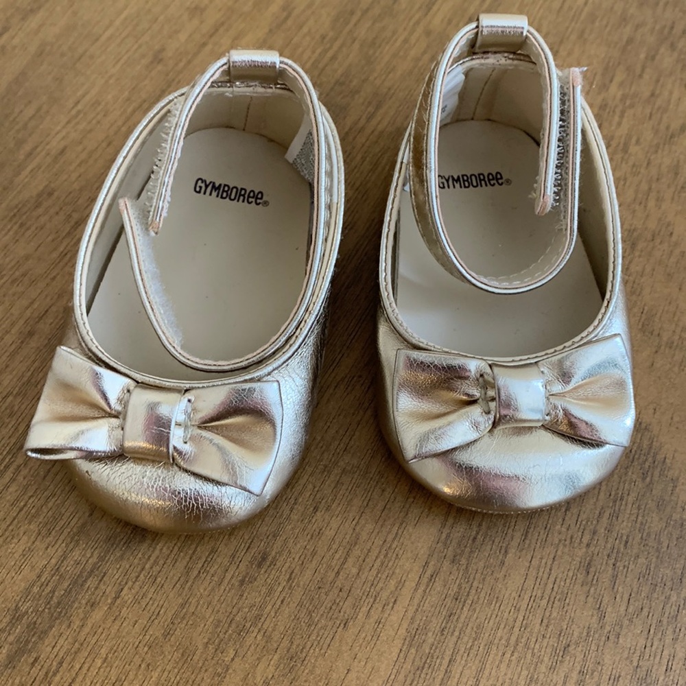 Gymboree gold Mary Jane shoes